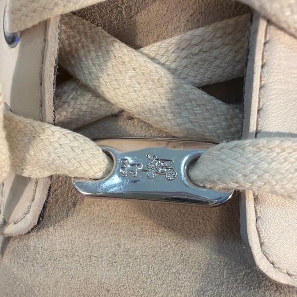 Coach Paddy A01987 Beige Suede Leather Low Top Sneakers Women’s 8.5 - Picture 4 of 8